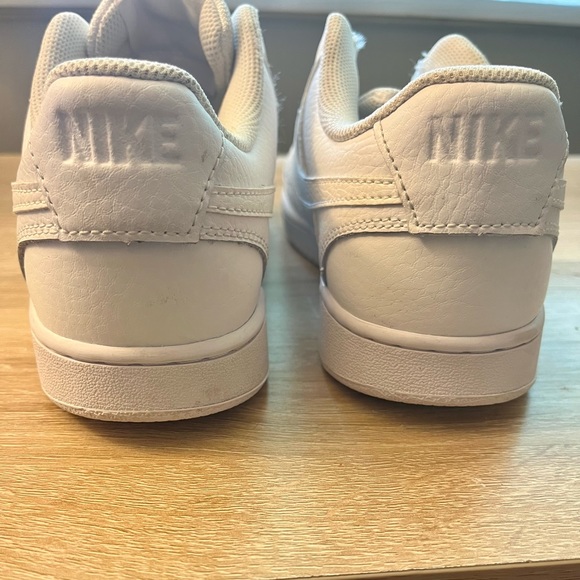White Nike court vision size 9 - Picture 7 of 7